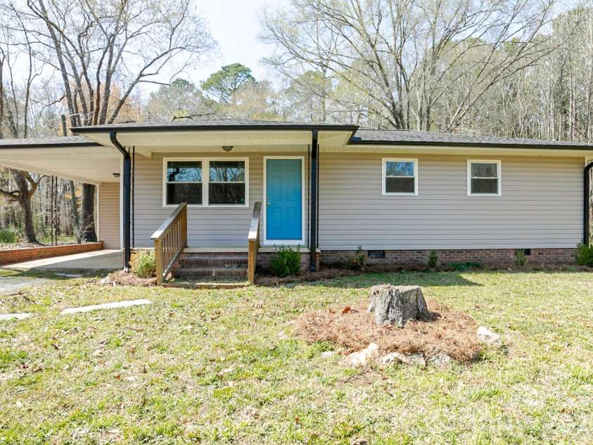 5028 NC 109 Highway, Mount Gilead, NC 27306.  MLS# CAR4403285, YatesRealty ID 4801. 