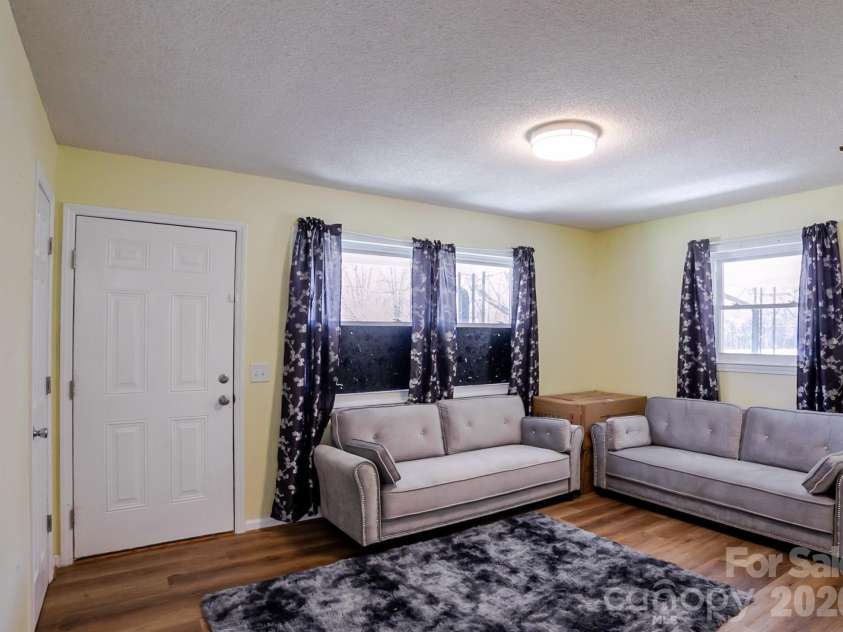 5028 NC 109 Highway, Mount Gilead, NC 27306.  MLS# CAR4403285, YatesRealty ID 4801. 