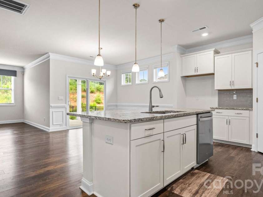 1615 Sweetmoss Loop, Denver, NC 28037.  MLS# CAR4419888, YatesRealty ID 48010. 