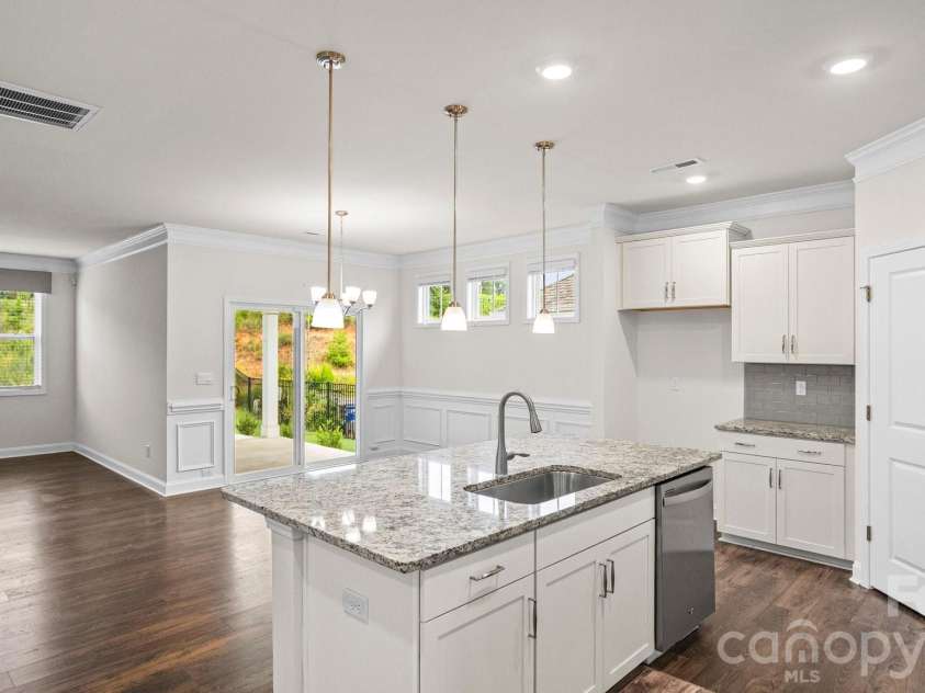 1615 Sweetmoss Loop, Denver, NC 28037.  MLS# CAR4419888, YatesRealty ID 48010. 