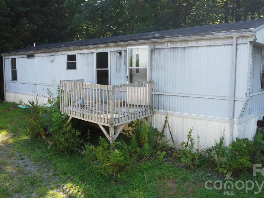 3686 Cook Road, Valdese, NC 28690.  MLS# CAR4419474, YatesRealty ID 48014. 