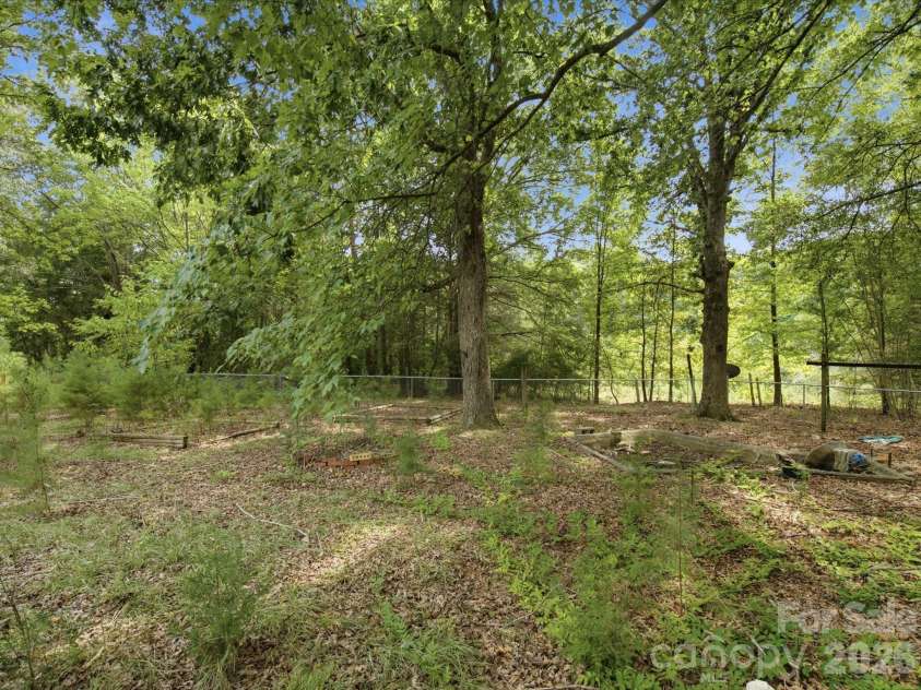 2625/2655 Pleasant Road, Fort Mill, SC 29715.  MLS# CAR4419497, YatesRealty ID 48016. 
