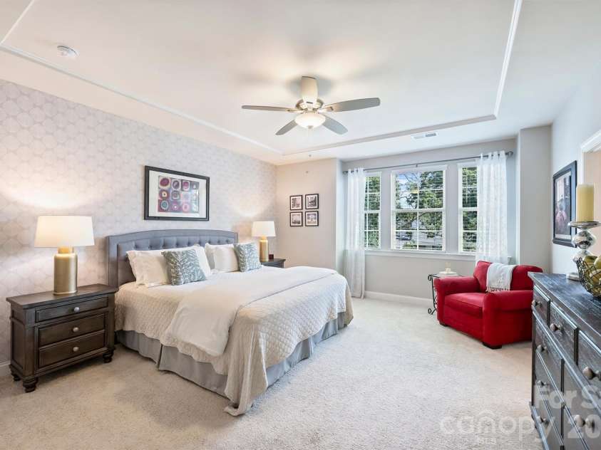 1125 Towns Hill Way, Charlotte, NC 28209.  MLS# CAR4417885, YatesRealty ID 48020. 