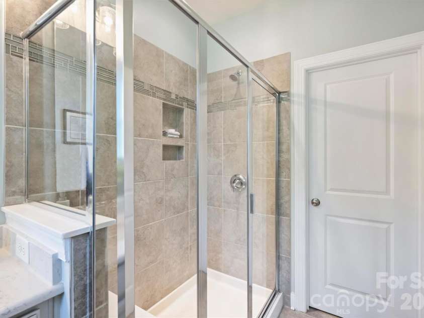 1125 Towns Hill Way, Charlotte, NC 28209.  MLS# CAR4417885, YatesRealty ID 48020. 