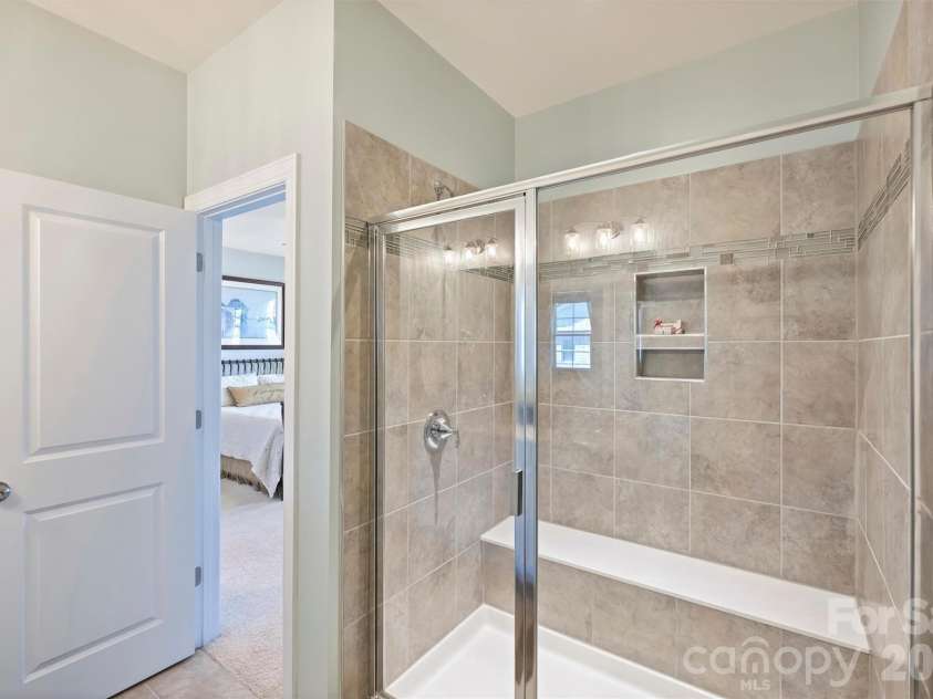 1125 Towns Hill Way, Charlotte, NC 28209.  MLS# CAR4417885, YatesRealty ID 48020. 