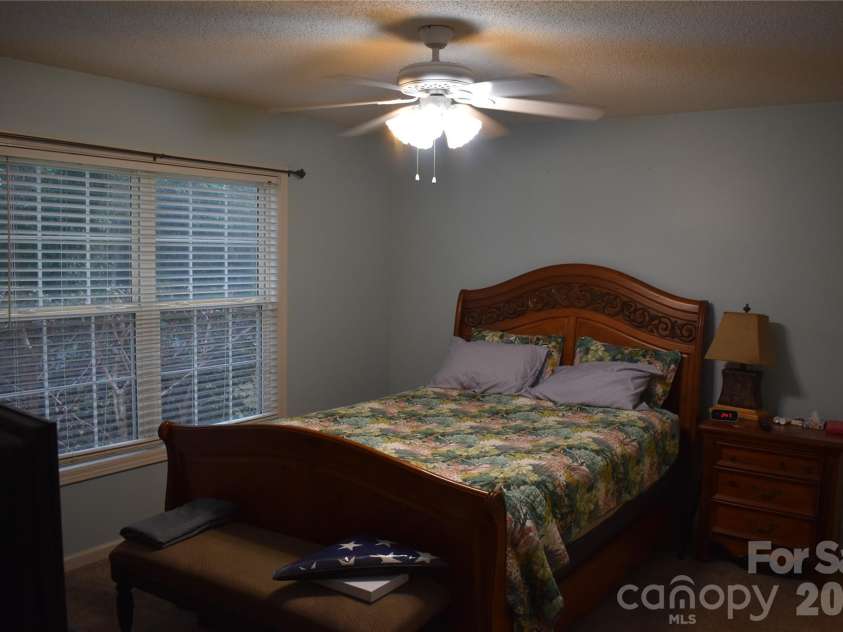 26 Chipmunk Ridge, Marion, NC 28752.  MLS# CAR4417544, YatesRealty ID 48021. 