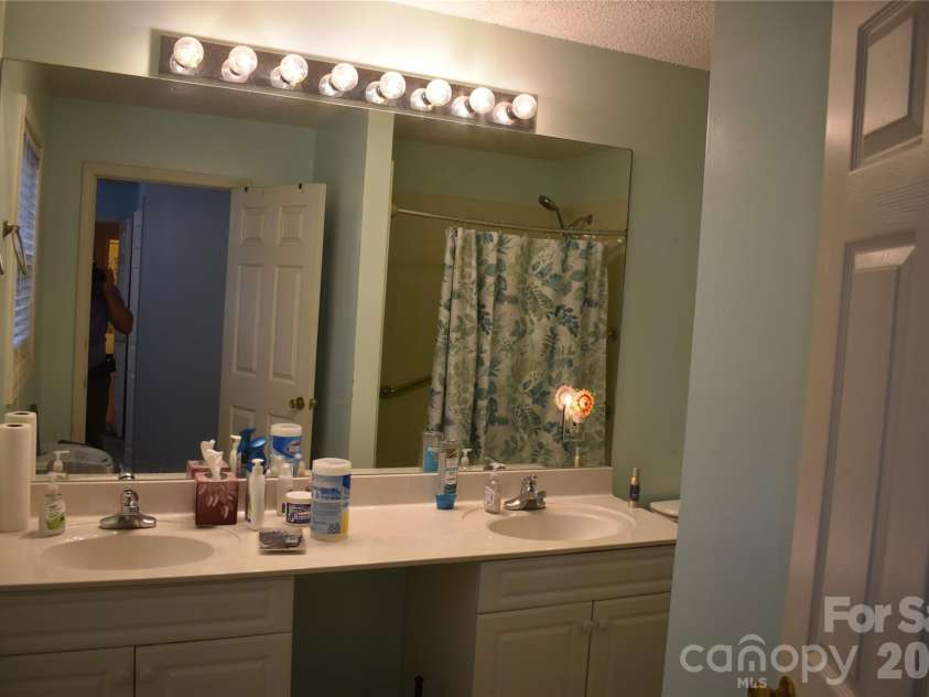 26 Chipmunk Ridge, Marion, NC 28752.  MLS# CAR4417544, YatesRealty ID 48021. 