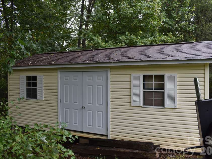 26 Chipmunk Ridge, Marion, NC 28752.  MLS# CAR4417544, YatesRealty ID 48021. 
