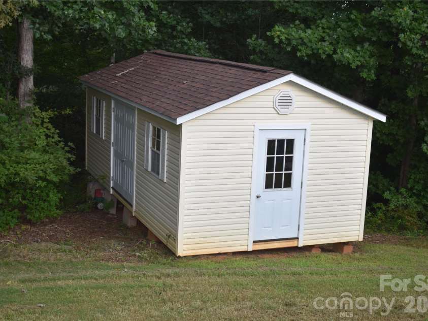 26 Chipmunk Ridge, Marion, NC 28752.  MLS# CAR4417544, YatesRealty ID 48021. 