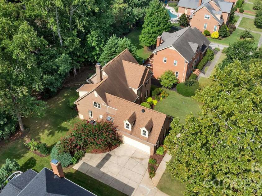 10108 Lampkin Way, Charlotte, NC 28269.  MLS# CAR4419211, YatesRealty ID 48022. 