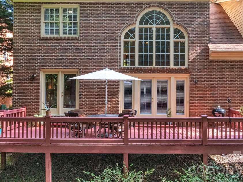 10108 Lampkin Way, Charlotte, NC 28269.  MLS# CAR4419211, YatesRealty ID 48022. Aerial deck 2