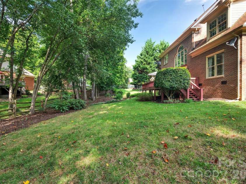 10108 Lampkin Way, Charlotte, NC 28269.  MLS# CAR4419211, YatesRealty ID 48022. Back 1
