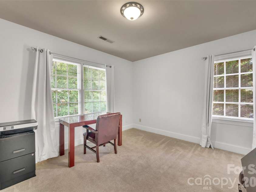 10108 Lampkin Way, Charlotte, NC 28269.  MLS# CAR4419211, YatesRealty ID 48022. Bedroom 3 from entry