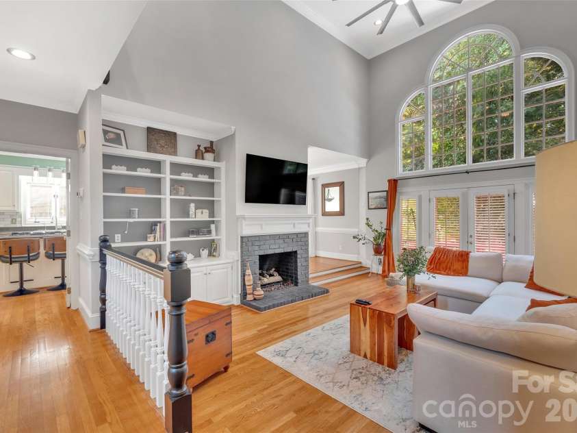 10108 Lampkin Way, Charlotte, NC 28269.  MLS# CAR4419211, YatesRealty ID 48022. Family rm