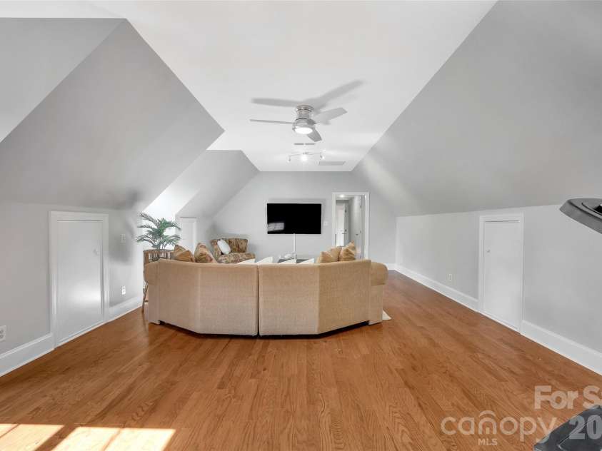 10108 Lampkin Way, Charlotte, NC 28269.  MLS# CAR4419211, YatesRealty ID 48022. Flex 2