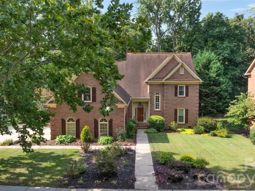10108 Lampkin Way, Charlotte, NC 28269.  MLS# CAR4419211, YatesRealty ID 48022. Front