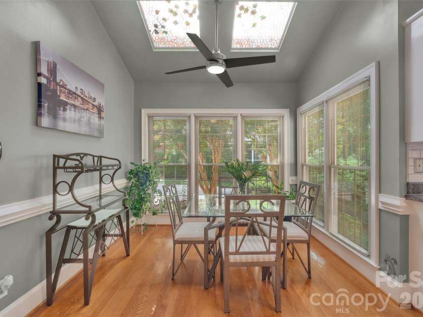 10108 Lampkin Way, Charlotte, NC 28269.  MLS# CAR4419211, YatesRealty ID 48022. Kitchen 3