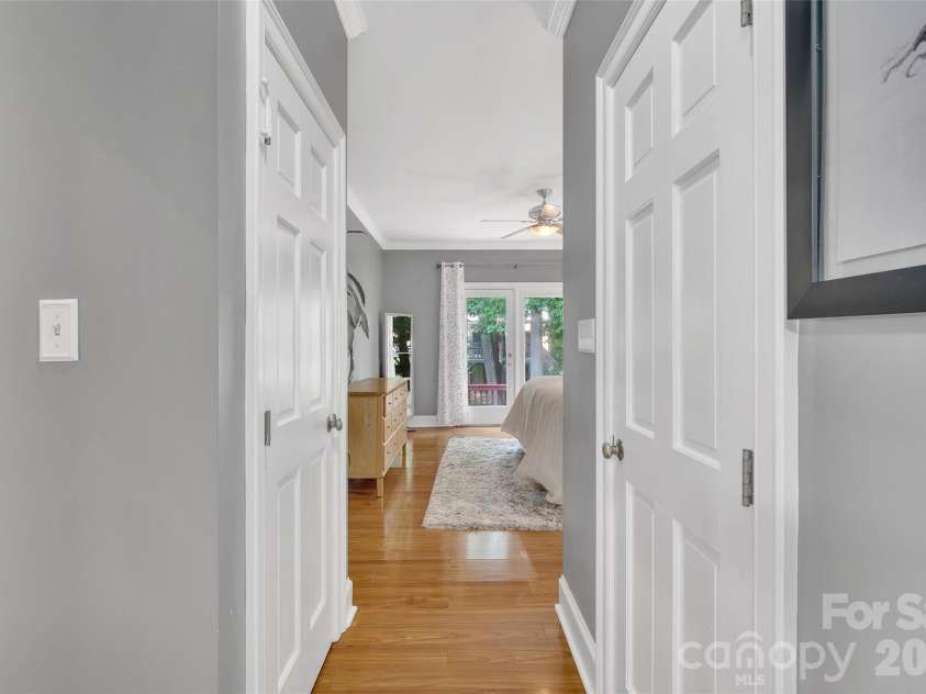10108 Lampkin Way, Charlotte, NC 28269.  MLS# CAR4419211, YatesRealty ID 48022. Primary entry