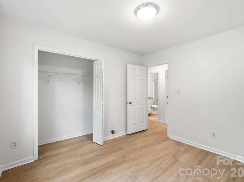 2730 Briar Trail Court, Matthews, NC 28104.  MLS# CAR4417757, YatesRealty ID 48024. 