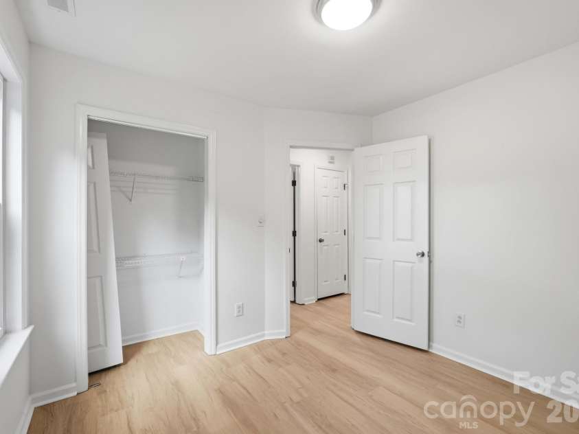 2730 Briar Trail Court, Matthews, NC 28104.  MLS# CAR4417757, YatesRealty ID 48024. 