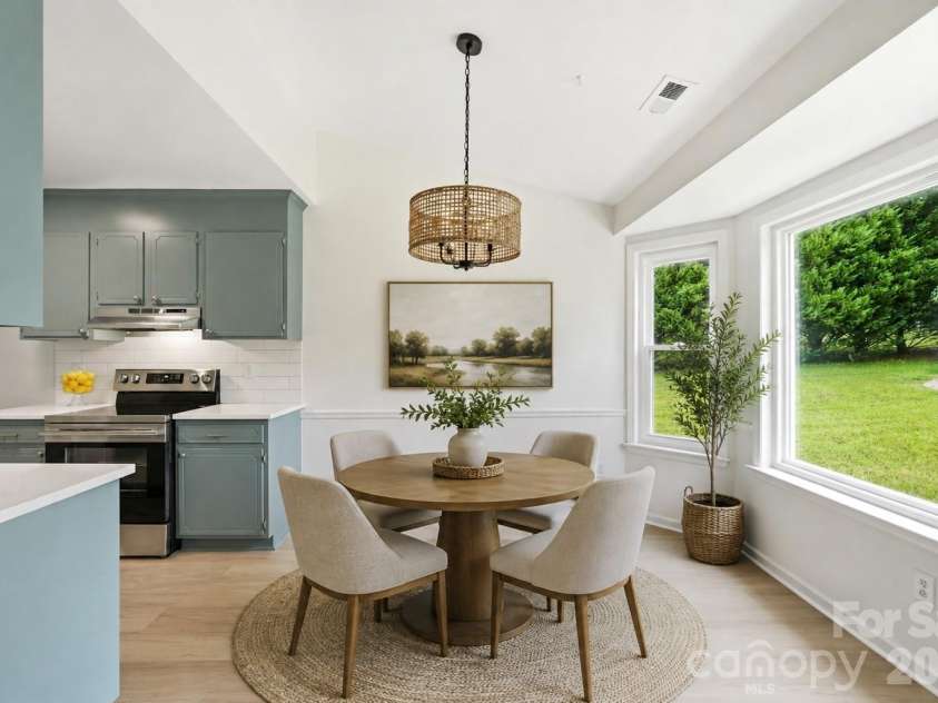 2730 Briar Trail Court, Matthews, NC 28104.  MLS# CAR4417757, YatesRealty ID 48024. Virtually staged