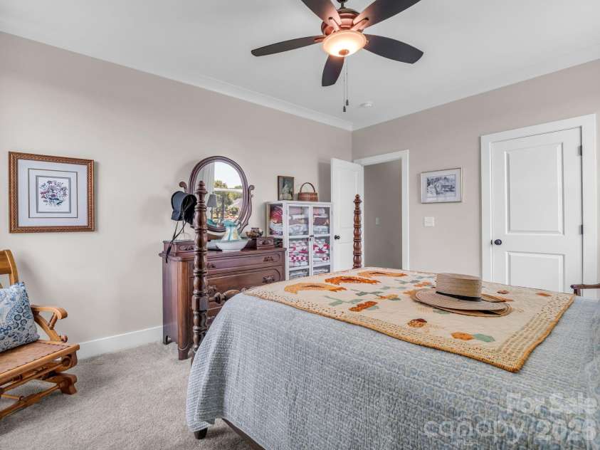 718 Tinsberry Lane, Inman, SC 29349.  MLS# CAR4418833, YatesRealty ID 48025. 