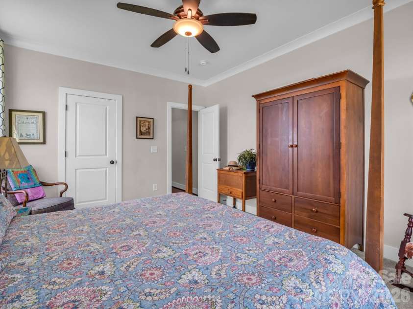 718 Tinsberry Lane, Inman, SC 29349.  MLS# CAR4418833, YatesRealty ID 48025. 