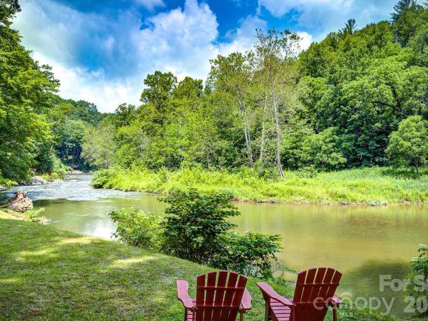 597 Auborn Trivette Road, Sugar Grove, NC 28679.  MLS# CAR4419784, YatesRealty ID 48027. 