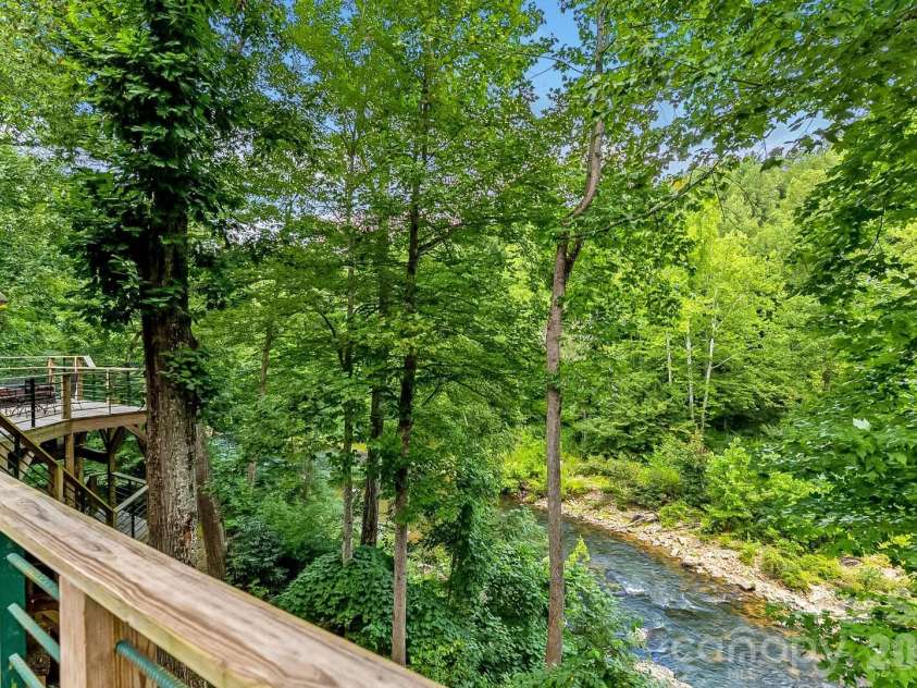 597 Auborn Trivette Road, Sugar Grove, NC 28679.  MLS# CAR4419784, YatesRealty ID 48027. 