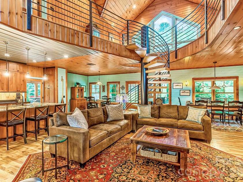 597 Auborn Trivette Road, Sugar Grove, NC 28679.  MLS# CAR4419784, YatesRealty ID 48027. 