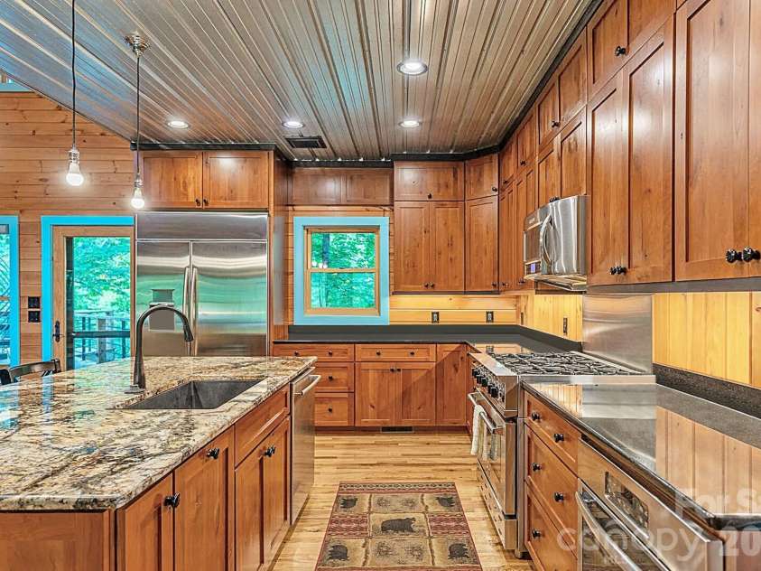 597 Auborn Trivette Road, Sugar Grove, NC 28679.  MLS# CAR4419784, YatesRealty ID 48027. 