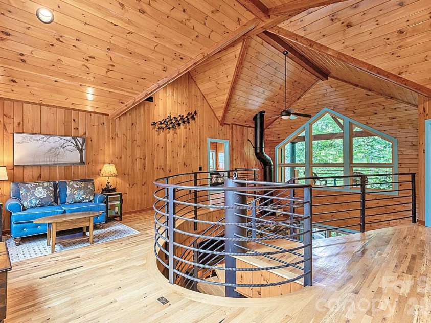 597 Auborn Trivette Road, Sugar Grove, NC 28679.  MLS# CAR4419784, YatesRealty ID 48027. 