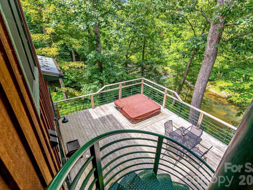 597 Auborn Trivette Road, Sugar Grove, NC 28679.  MLS# CAR4419784, YatesRealty ID 48027. 