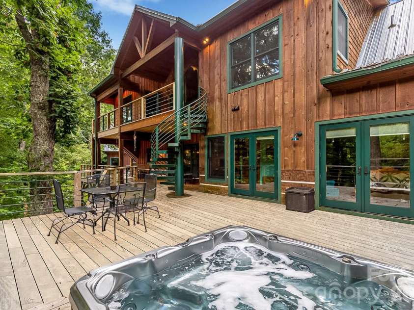 597 Auborn Trivette Road, Sugar Grove, NC 28679.  MLS# CAR4419784, YatesRealty ID 48027. 