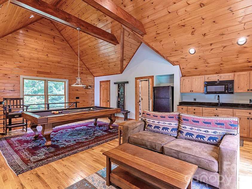597 Auborn Trivette Road, Sugar Grove, NC 28679.  MLS# CAR4419784, YatesRealty ID 48027. 