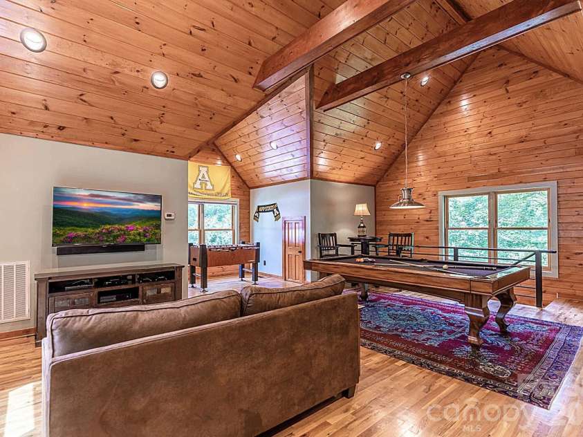 597 Auborn Trivette Road, Sugar Grove, NC 28679.  MLS# CAR4419784, YatesRealty ID 48027. 