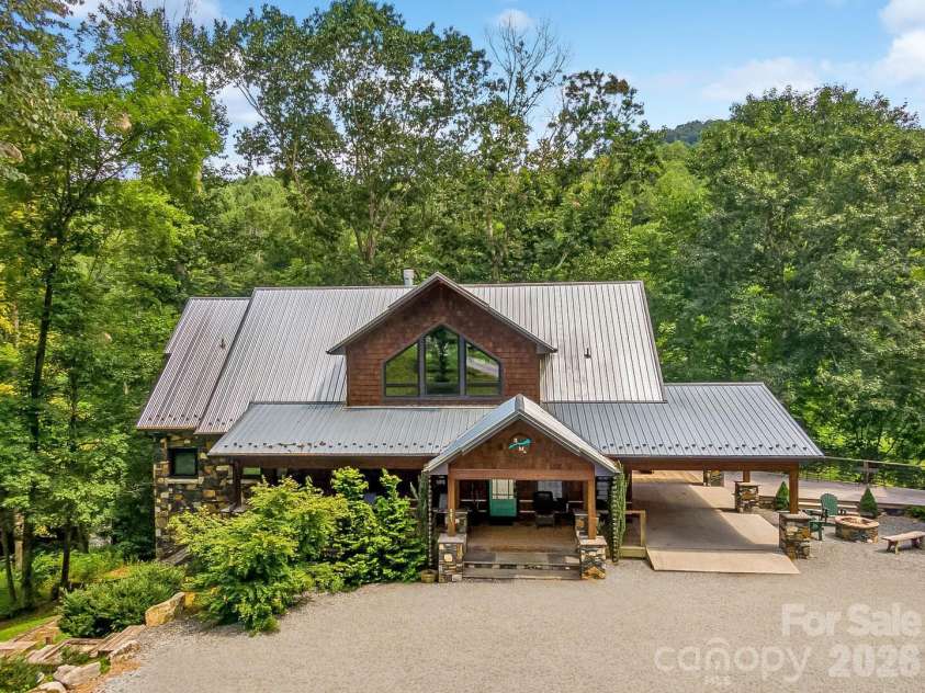 597 Auborn Trivette Road, Sugar Grove, NC 28679.  MLS# CAR4419784, YatesRealty ID 48027. 