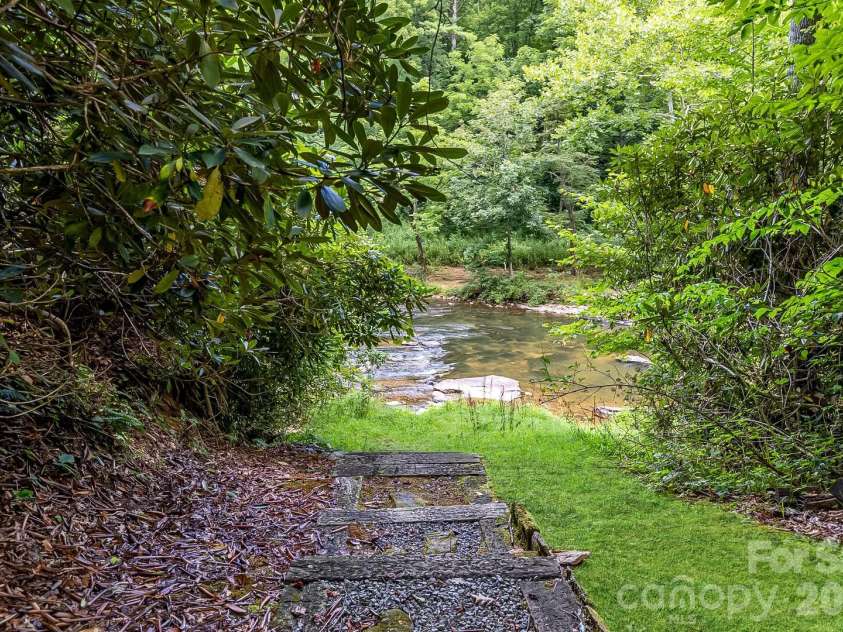 597 Auborn Trivette Road, Sugar Grove, NC 28679.  MLS# CAR4419784, YatesRealty ID 48027. 