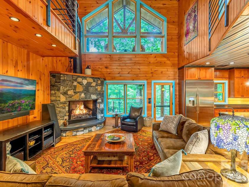597 Auborn Trivette Road, Sugar Grove, NC 28679.  MLS# CAR4419784, YatesRealty ID 48027. 