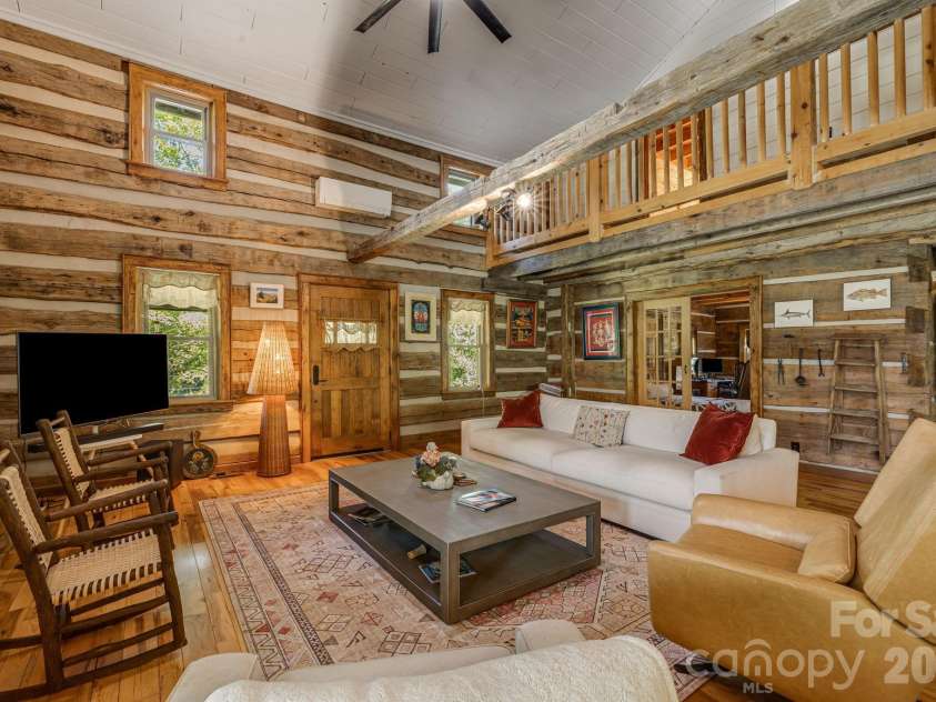 146 Gentry Farm Drive, Hot Springs, NC 28743.  MLS# CAR4419935, YatesRealty ID 48030. 