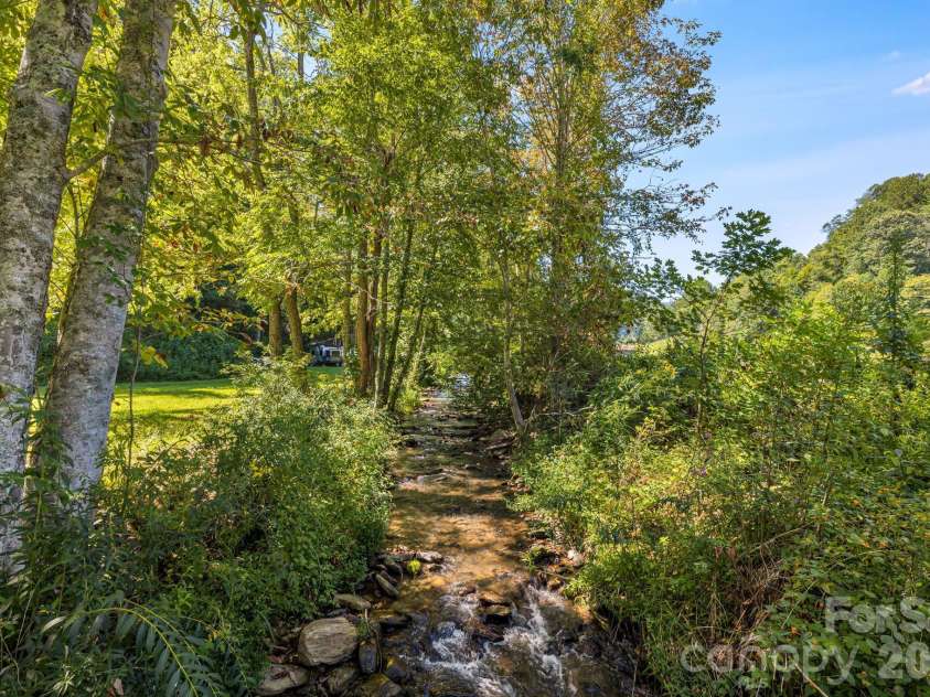 146 Gentry Farm Drive, Hot Springs, NC 28743.  MLS# CAR4419935, YatesRealty ID 48030. Creek
