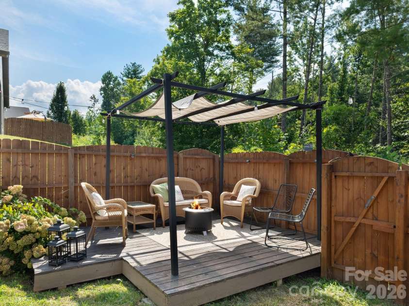 218 Water Leaf Drive, Weaverville, NC 28787.  MLS# CAR4418492, YatesRealty ID 48031. 