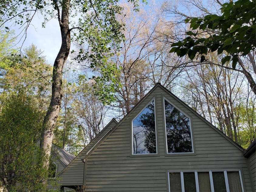 91 River Run, Sapphire, NC 28774.  MLS# CAR4417409, YatesRealty ID 48033. 
