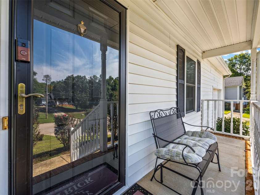1670 Midbrook Drive, Rock Hill, SC 29732.  MLS# CAR4419923, YatesRealty ID 48034. 