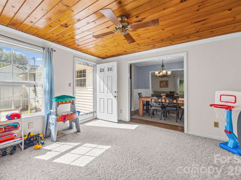 1670 Midbrook Drive, Rock Hill, SC 29732.  MLS# CAR4419923, YatesRealty ID 48034. 