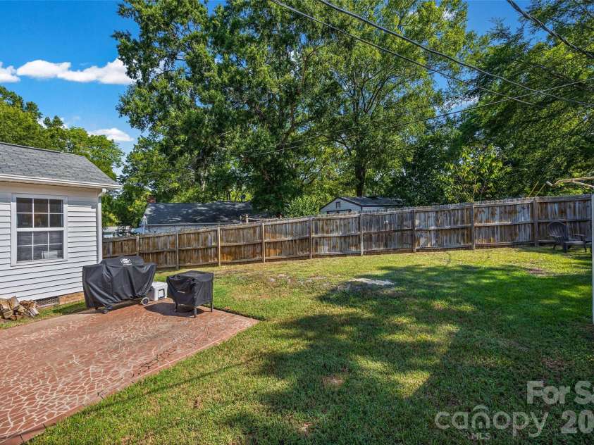 1670 Midbrook Drive, Rock Hill, SC 29732.  MLS# CAR4419923, YatesRealty ID 48034. 