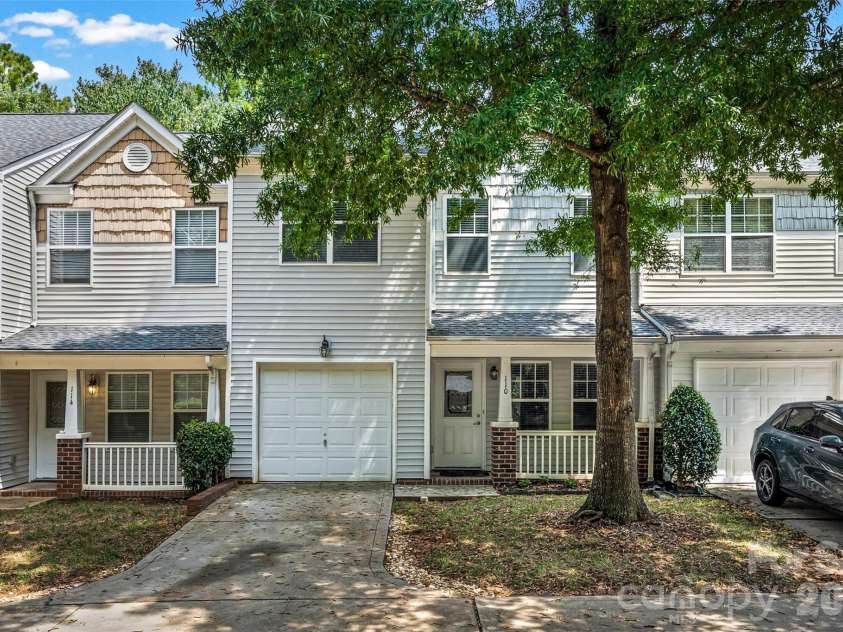110 Deep Gap Court, Charlotte, NC 28217.  MLS# CAR4418815, YatesRealty ID 48037. 