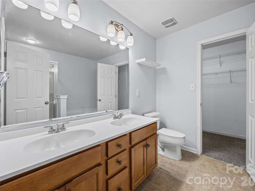 110 Deep Gap Court, Charlotte, NC 28217.  MLS# CAR4418815, YatesRealty ID 48037. 