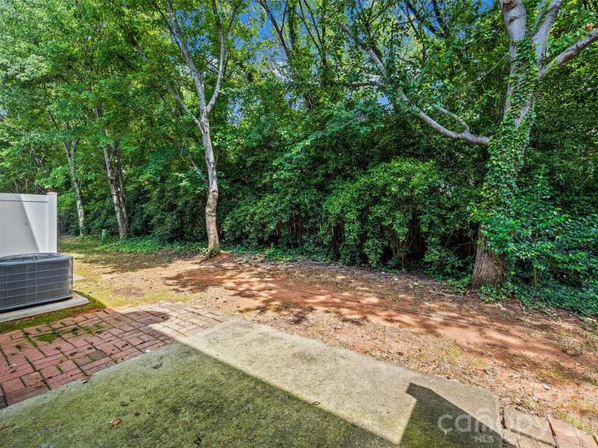 110 Deep Gap Court, Charlotte, NC 28217.  MLS# CAR4418815, YatesRealty ID 48037. 