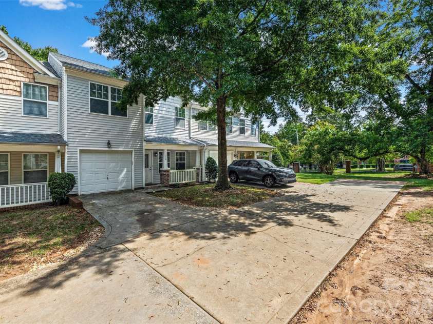 110 Deep Gap Court, Charlotte, NC 28217.  MLS# CAR4418815, YatesRealty ID 48037. 